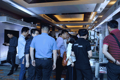 科技满分化锁2019FB体育科技大会_9.gif 科技满分化锁2019FB体育科技大会_9.gif